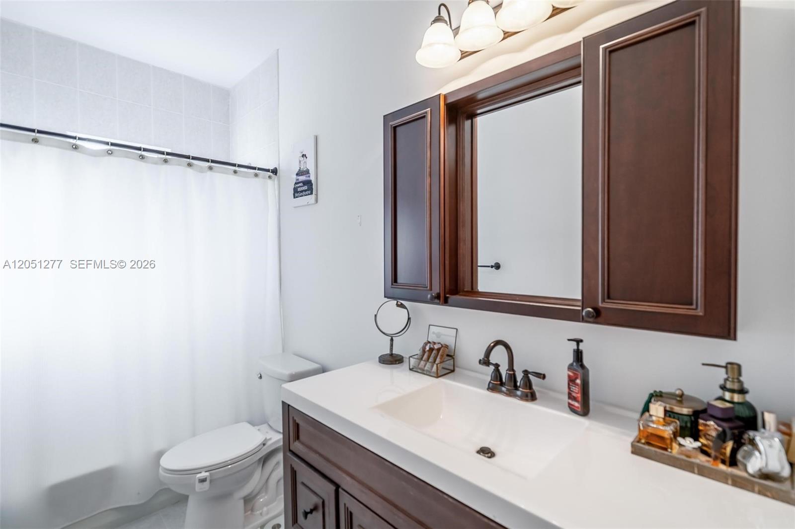 357 NE 35th Terrace