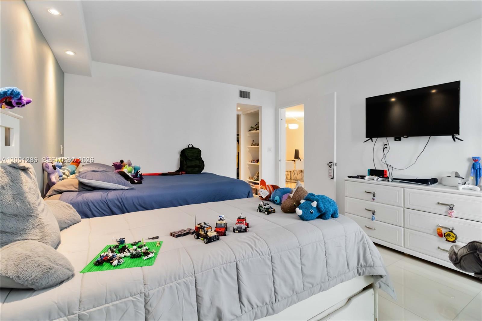 100 Bayview Drive