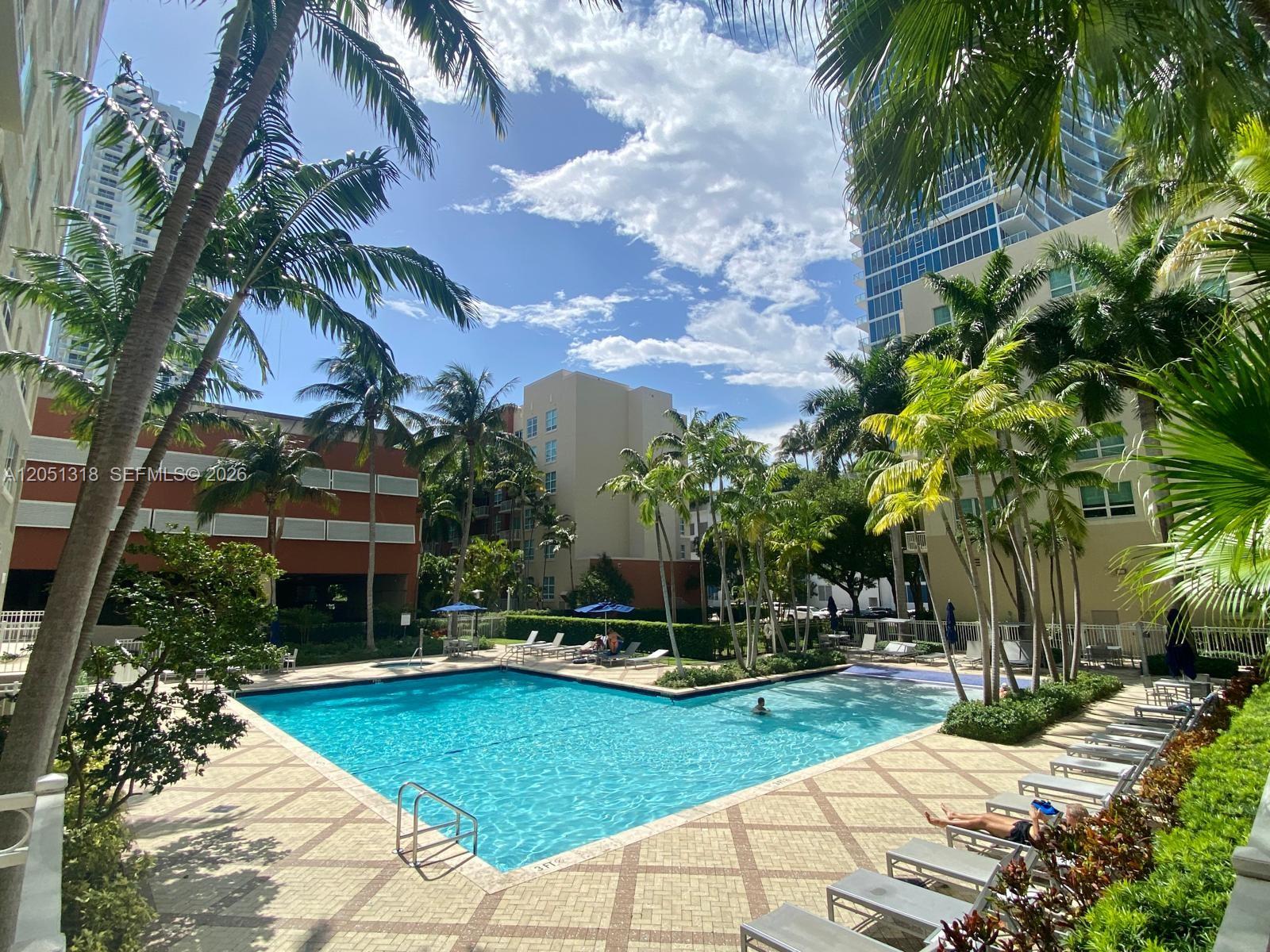 2000 N Bayshore Drive