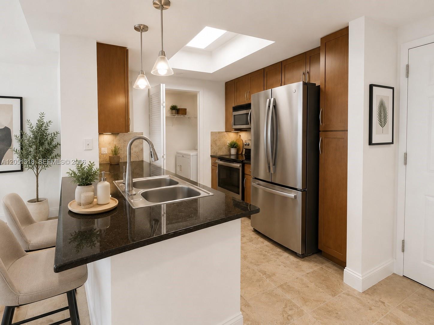 2000 N Bayshore Drive