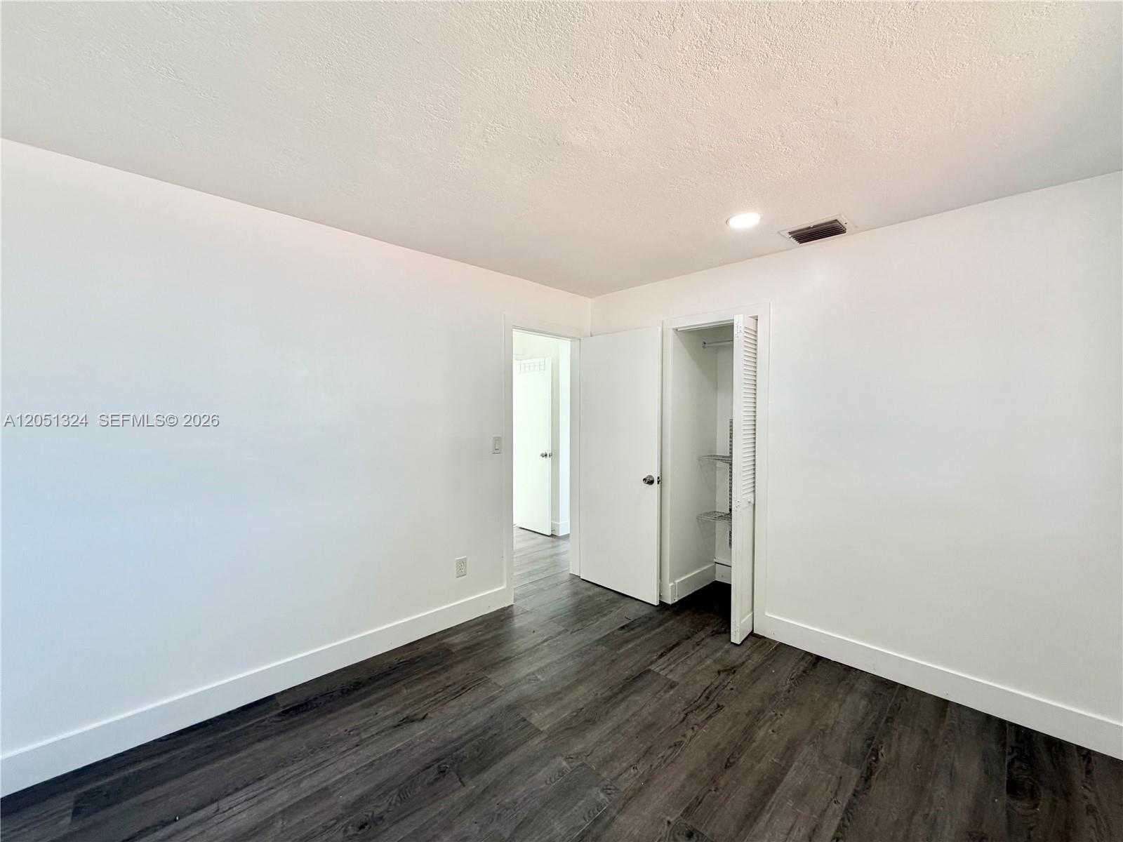 685 SE Park Drive