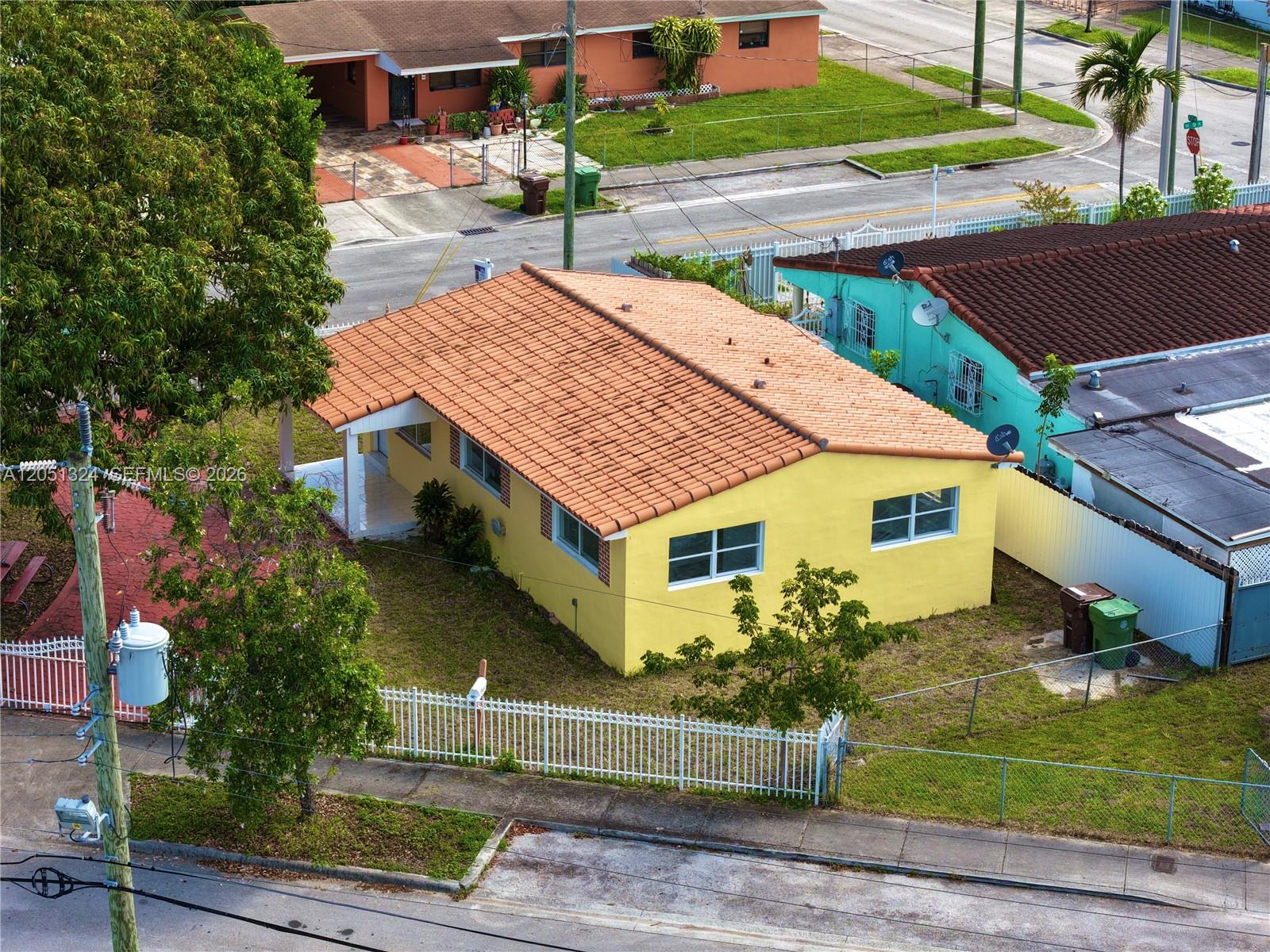 685 SE Park Drive