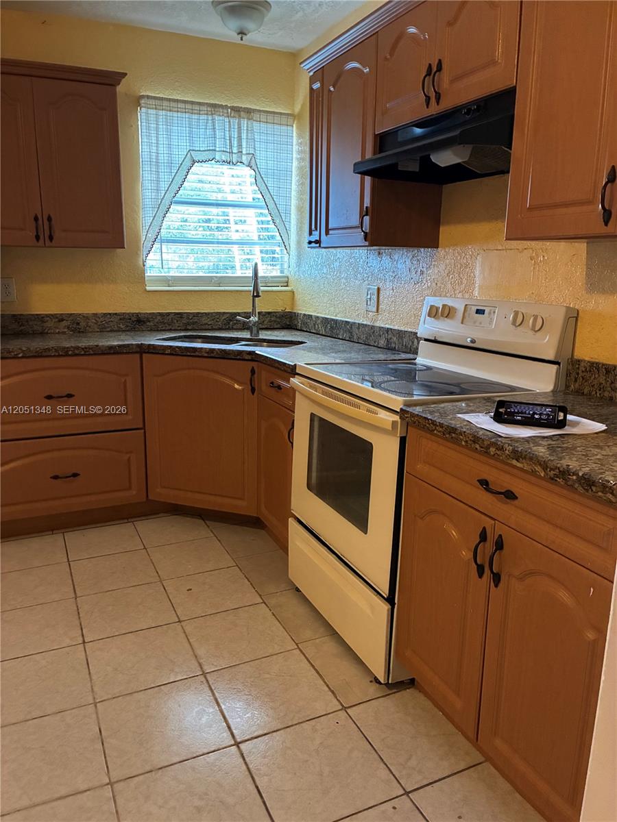 1011 NW 183rd Drive