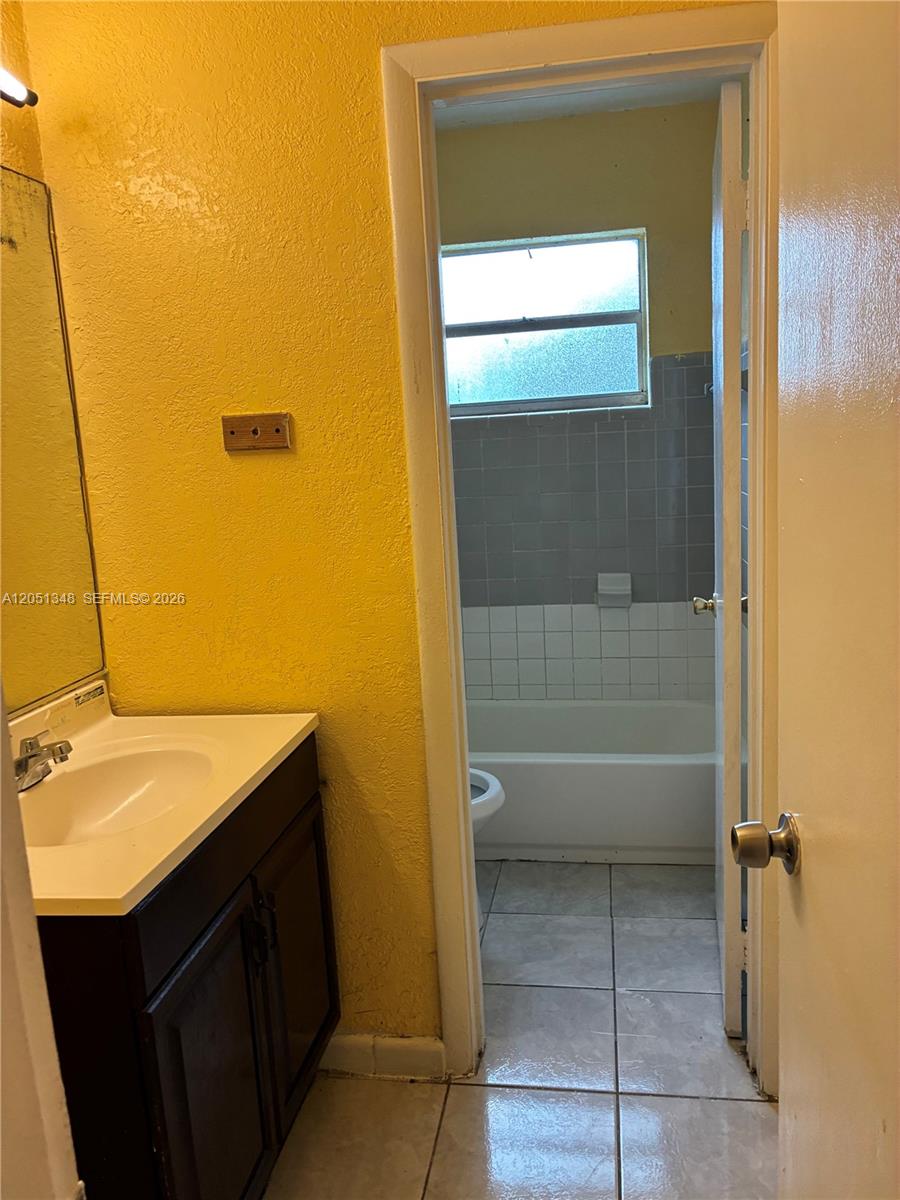 1011 NW 183rd Drive