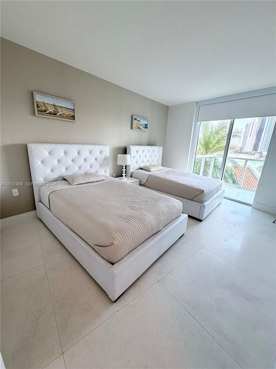 200 Sunny Isles Boulevard