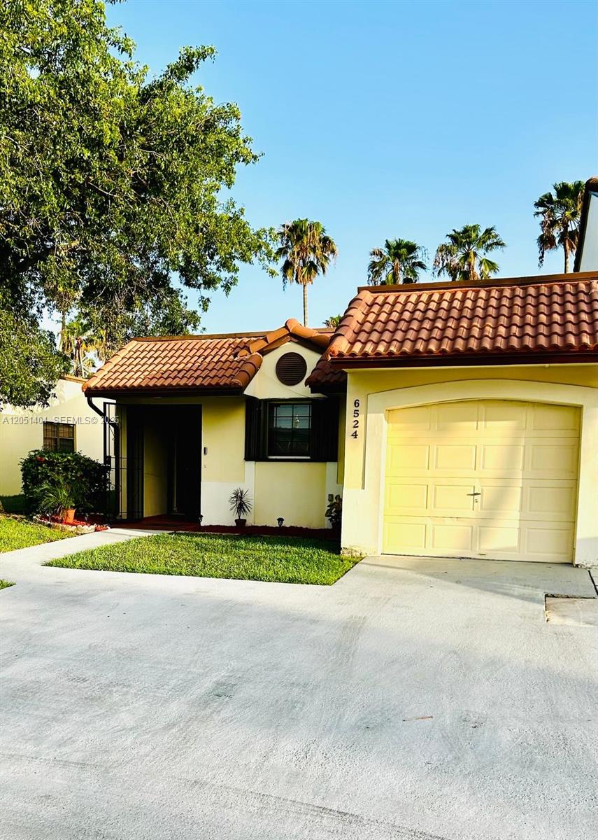 6524 NW 188th Lane