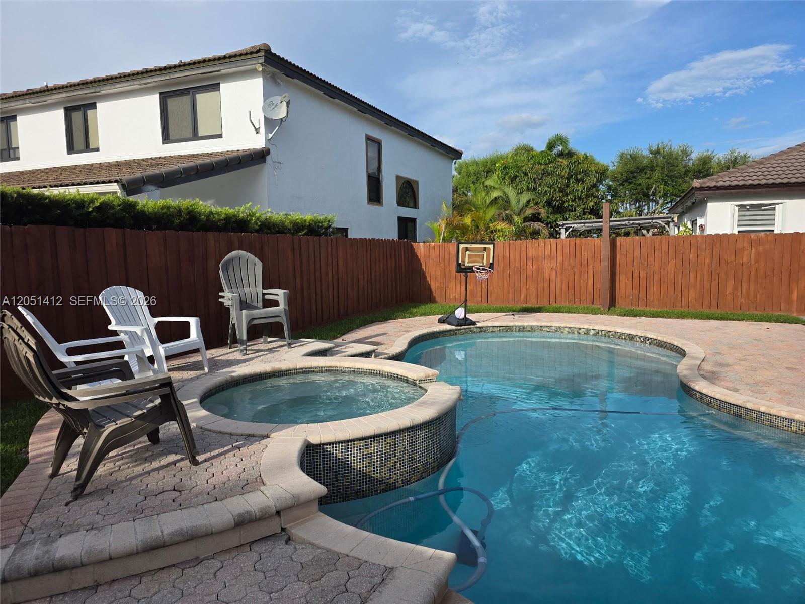 16453 SW 75th Terrace