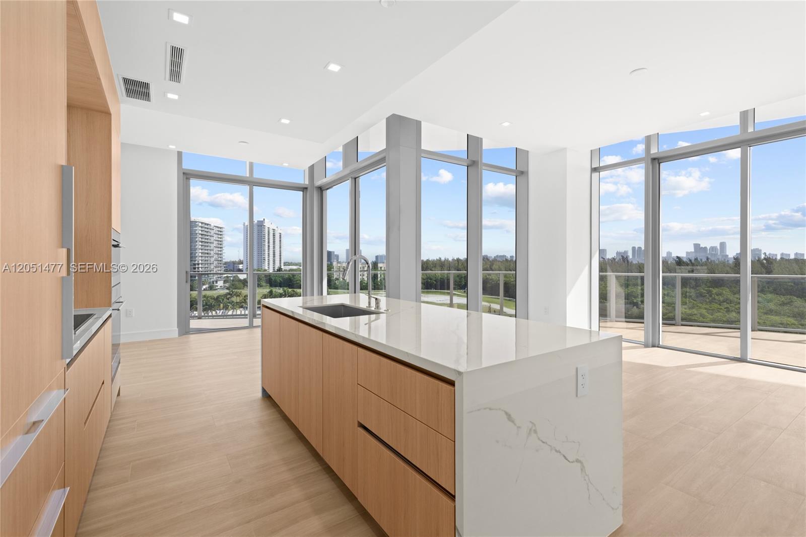 2411 Laguna Creek