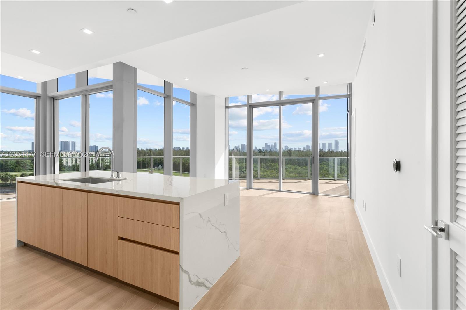 2411 Laguna Creek