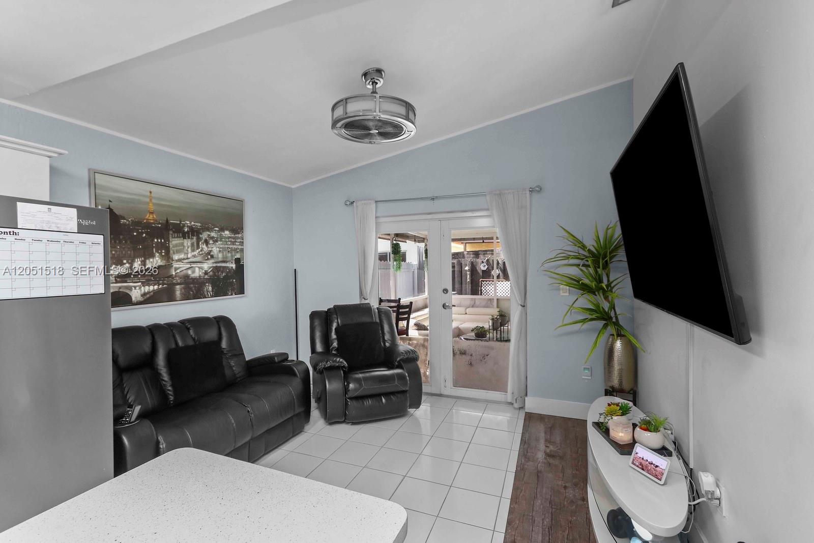 2884 W 75th Street