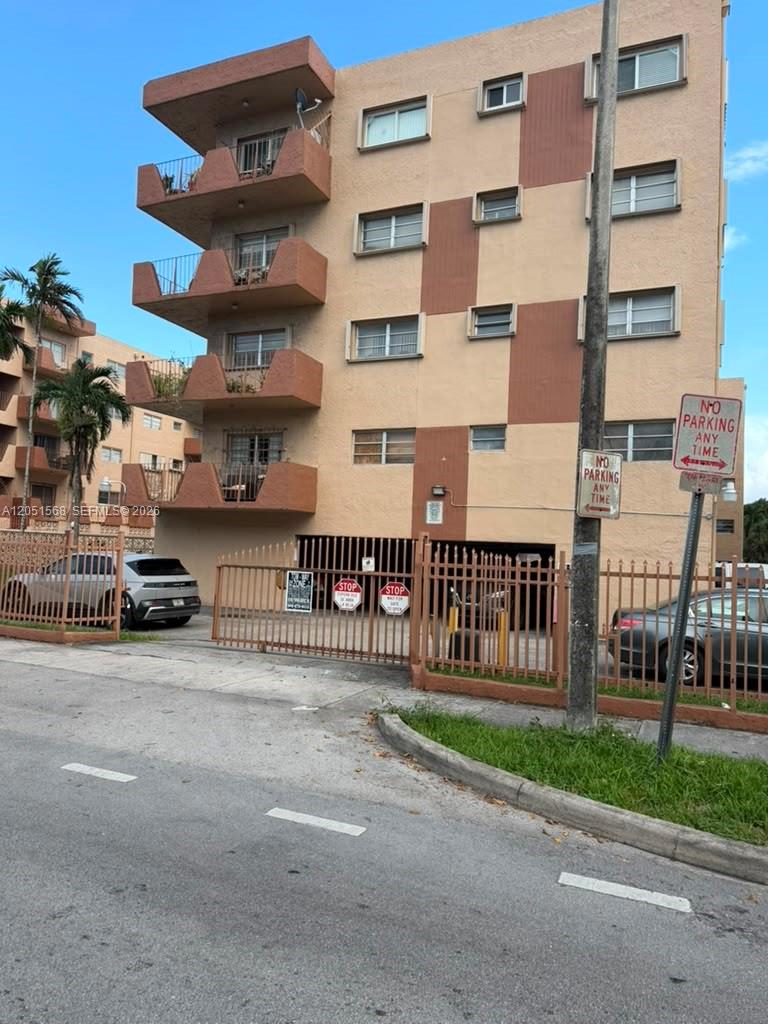 1630 W 46th Street