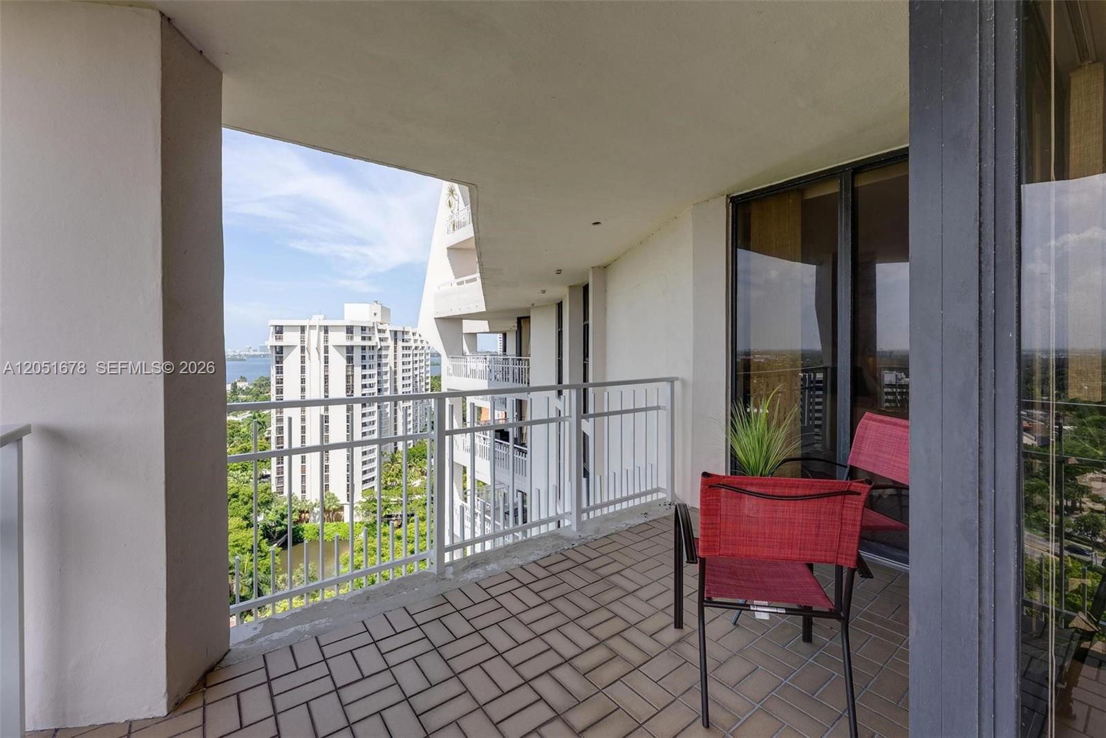 2000 Towerside Terrace