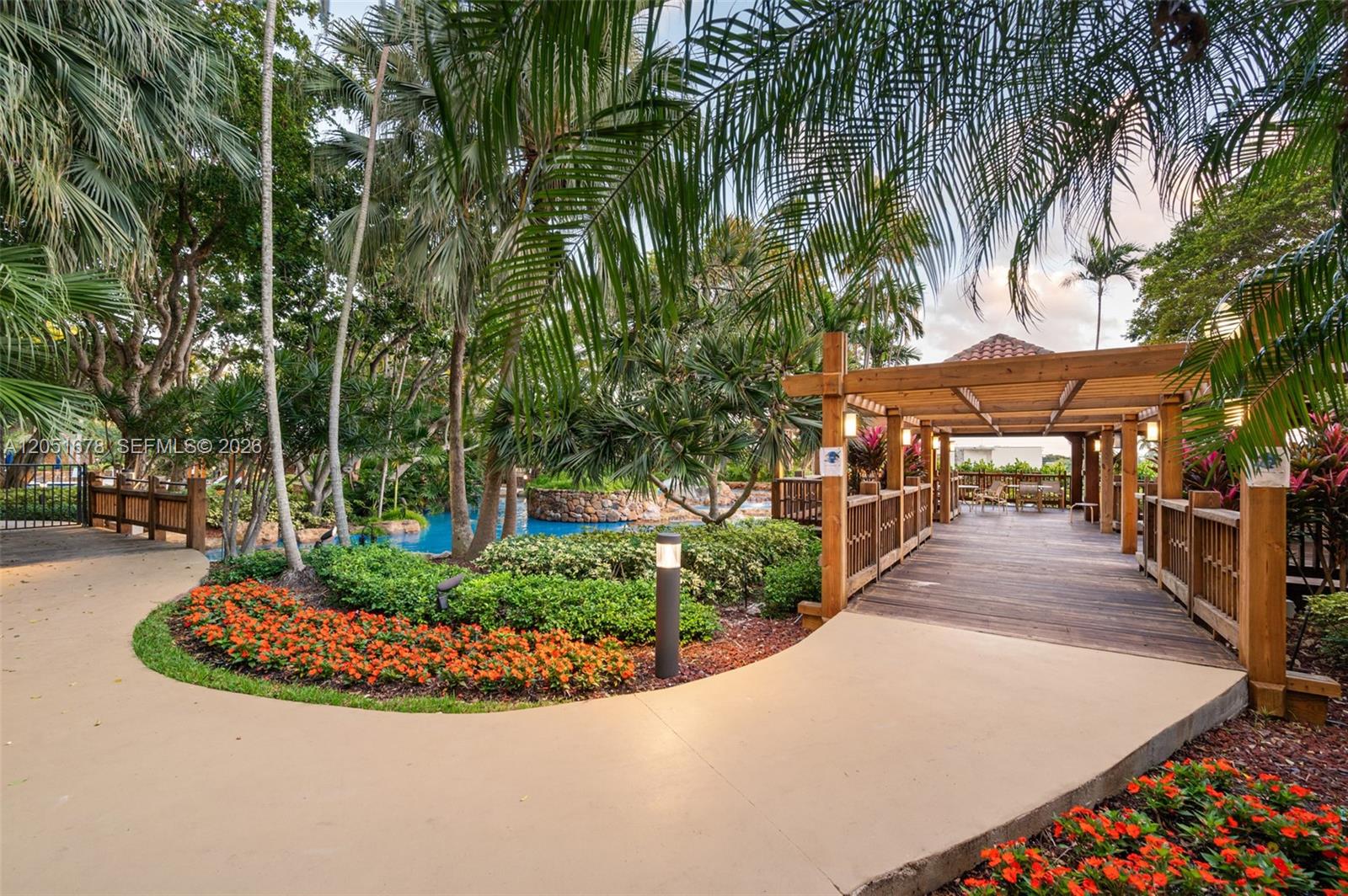 2000 Towerside Terrace
