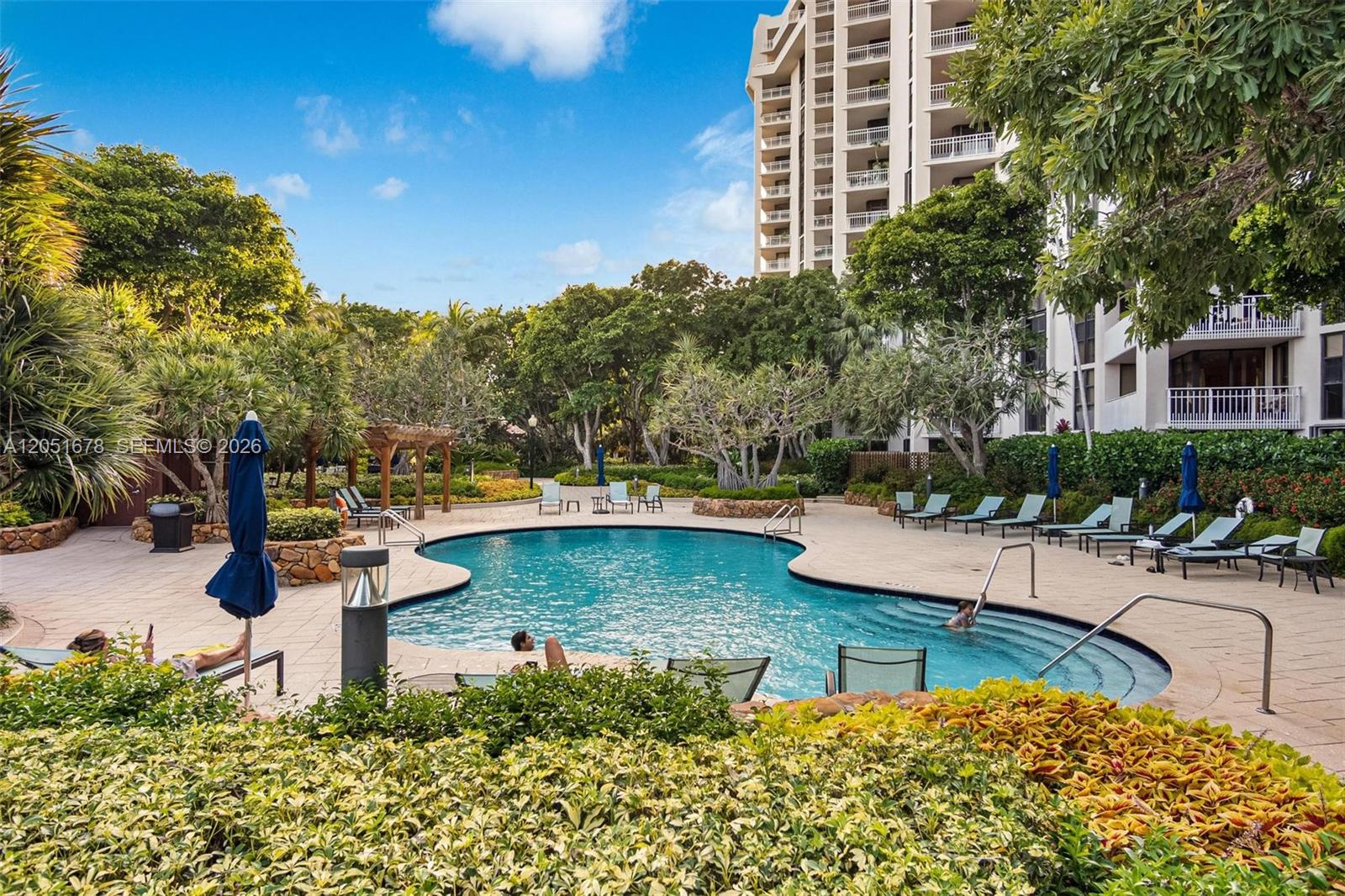 2000 Towerside Terrace
