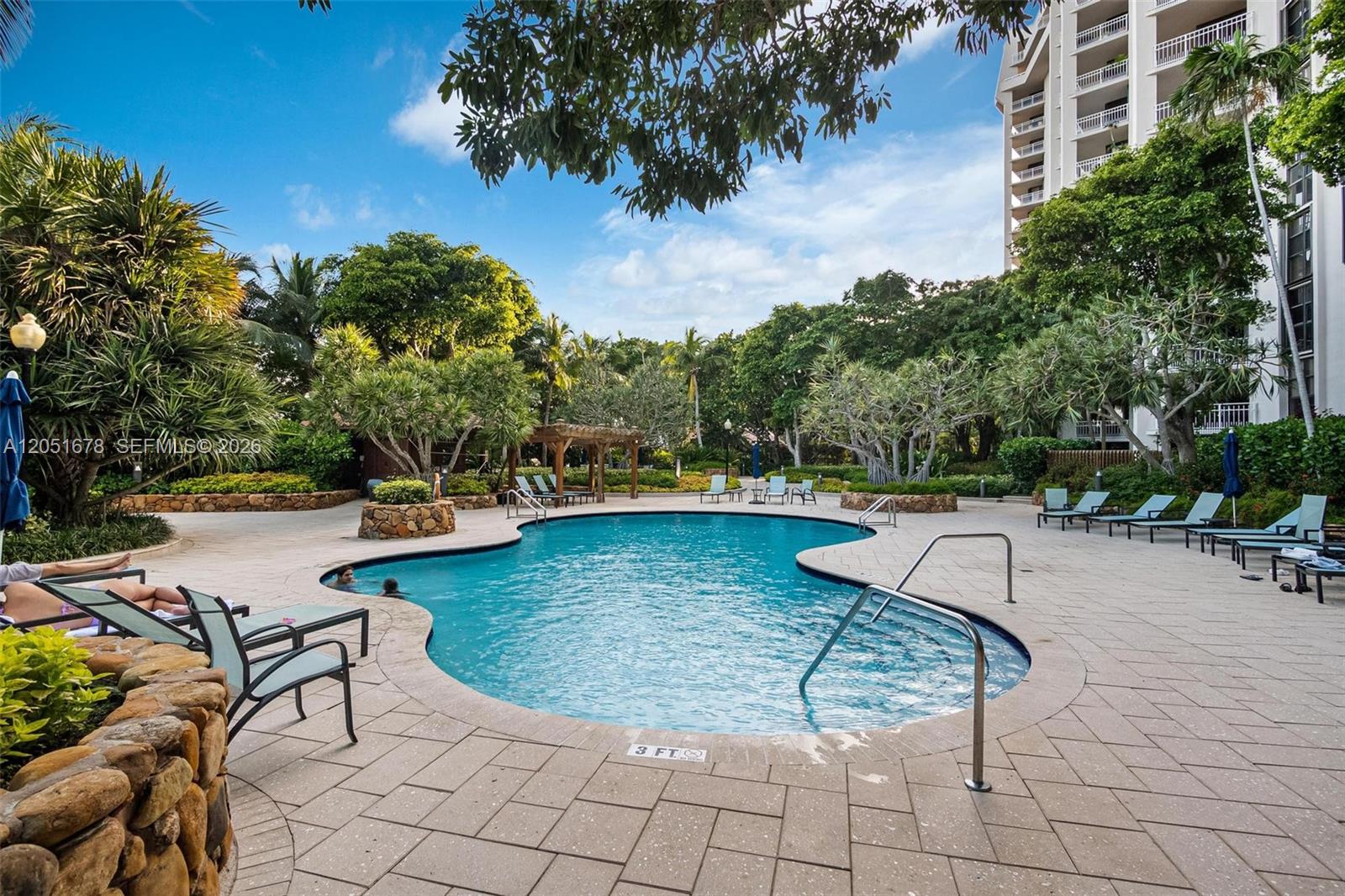 2000 Towerside Terrace