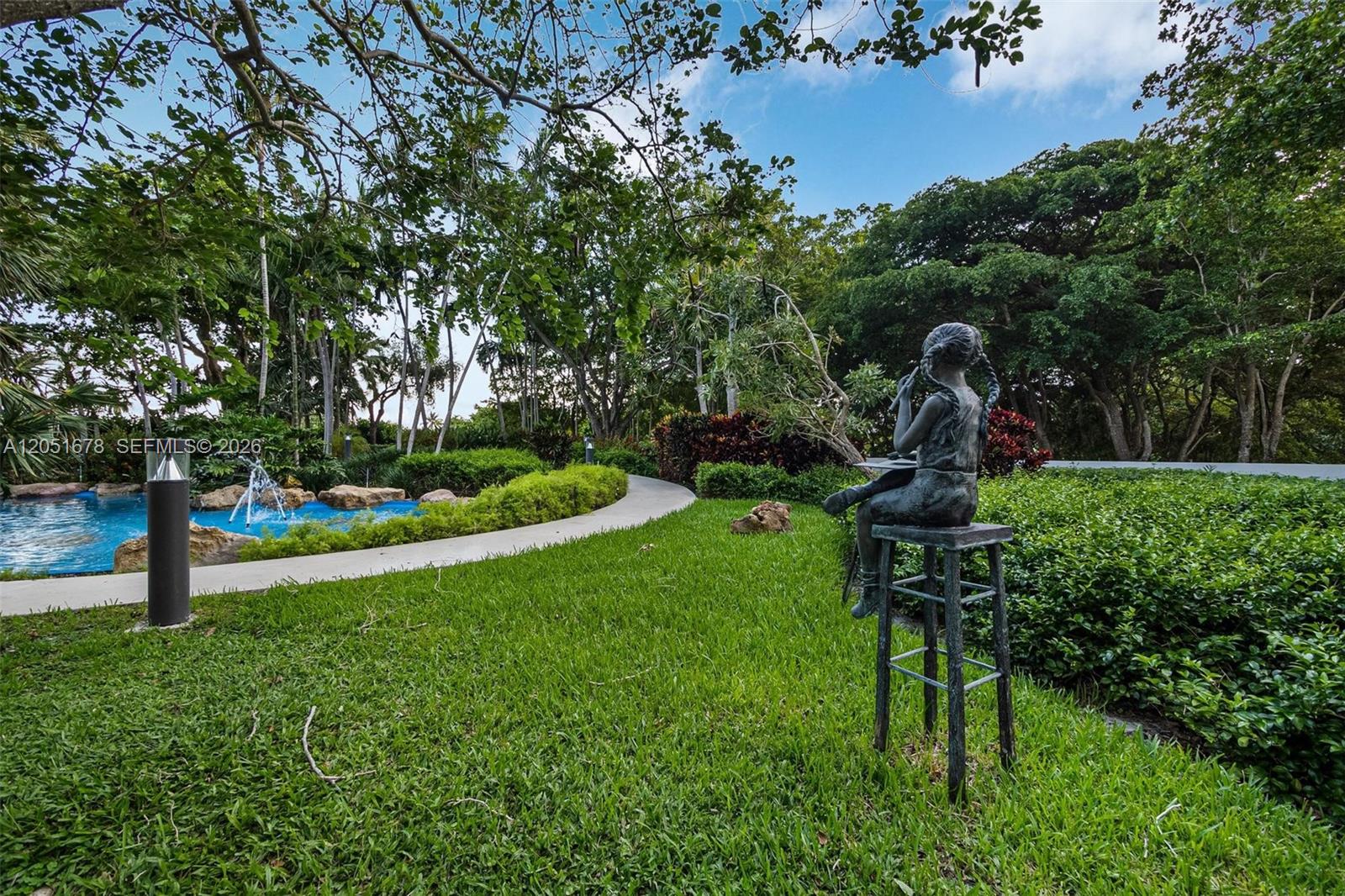 2000 Towerside Terrace