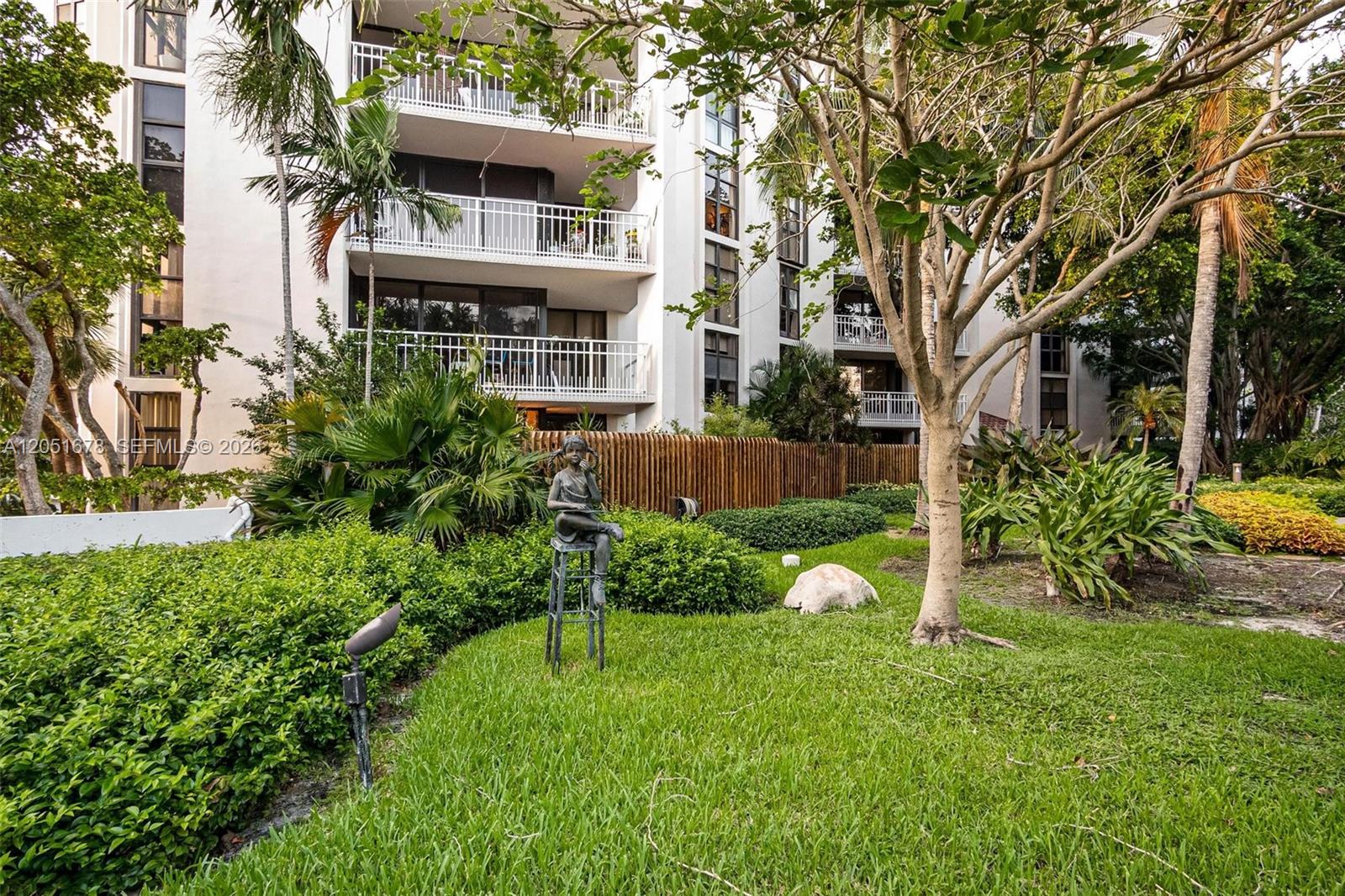 2000 Towerside Terrace