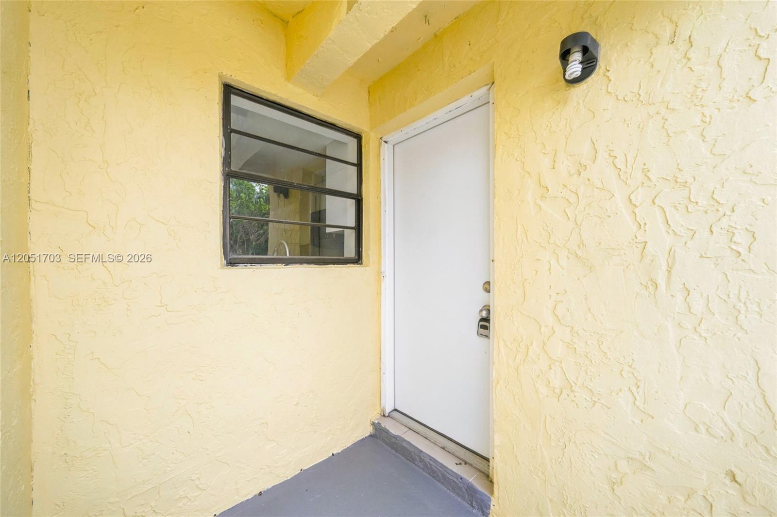 9674 Fontainebleau Boulevard
