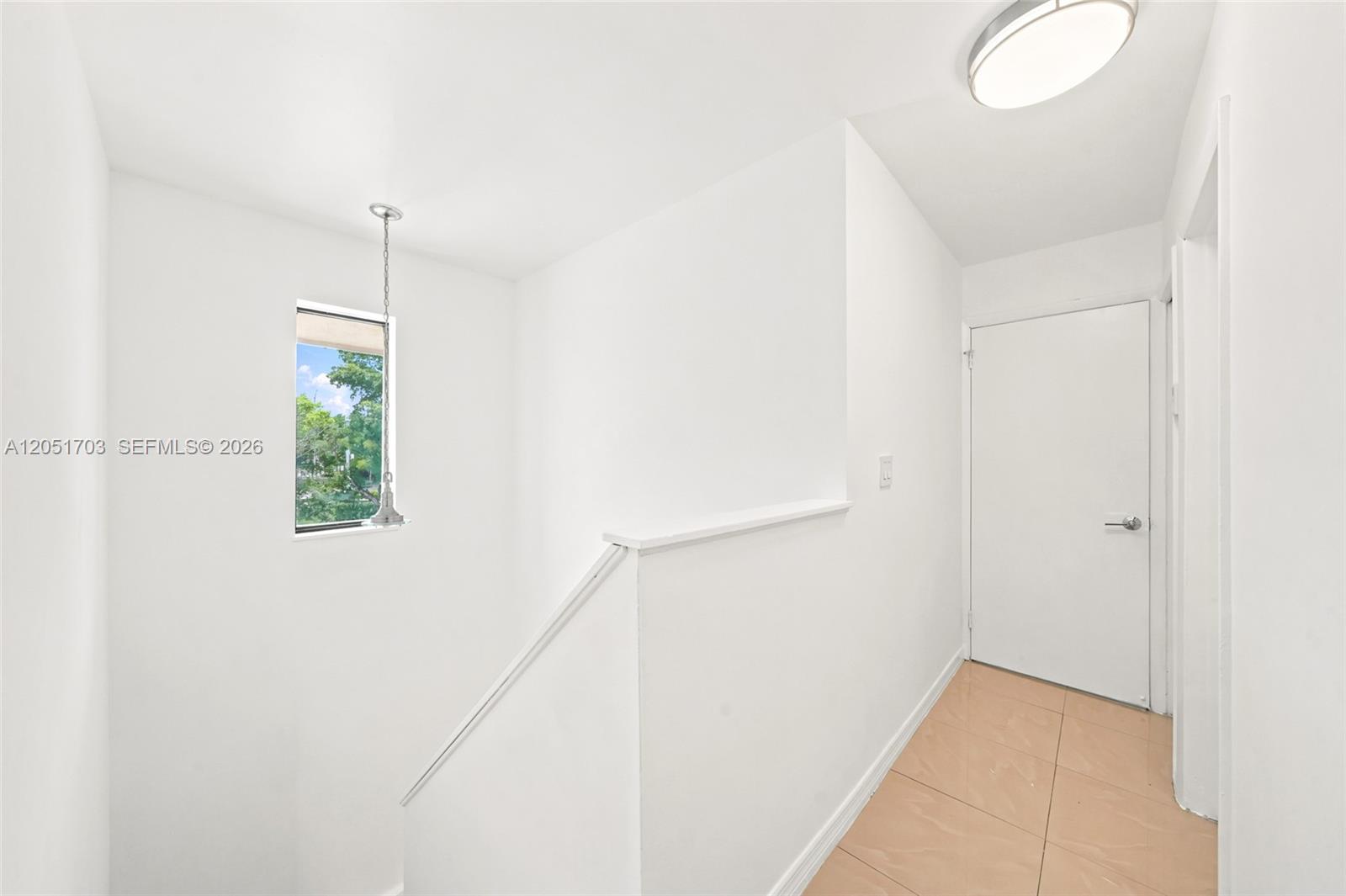 9674 Fontainebleau Boulevard