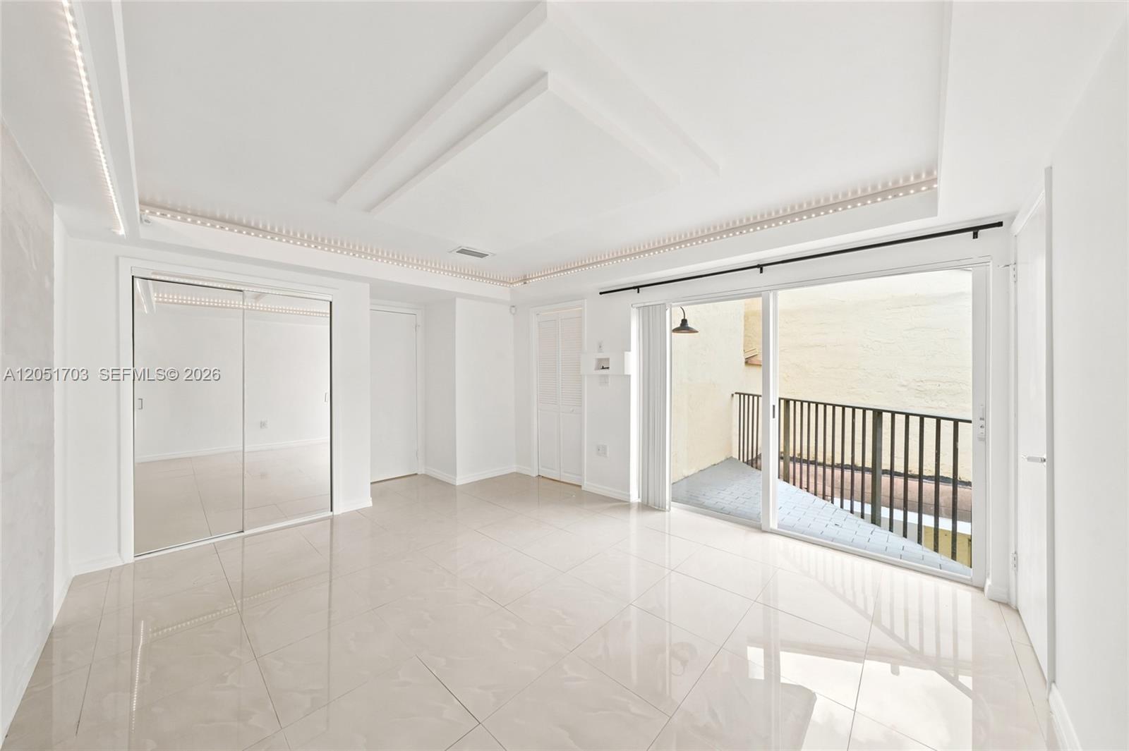 9674 Fontainebleau Boulevard