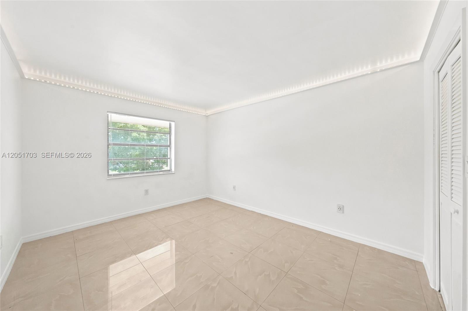 9674 Fontainebleau Boulevard