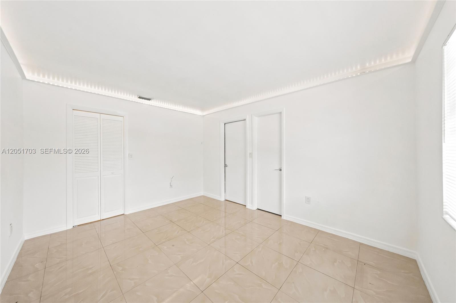 9674 Fontainebleau Boulevard