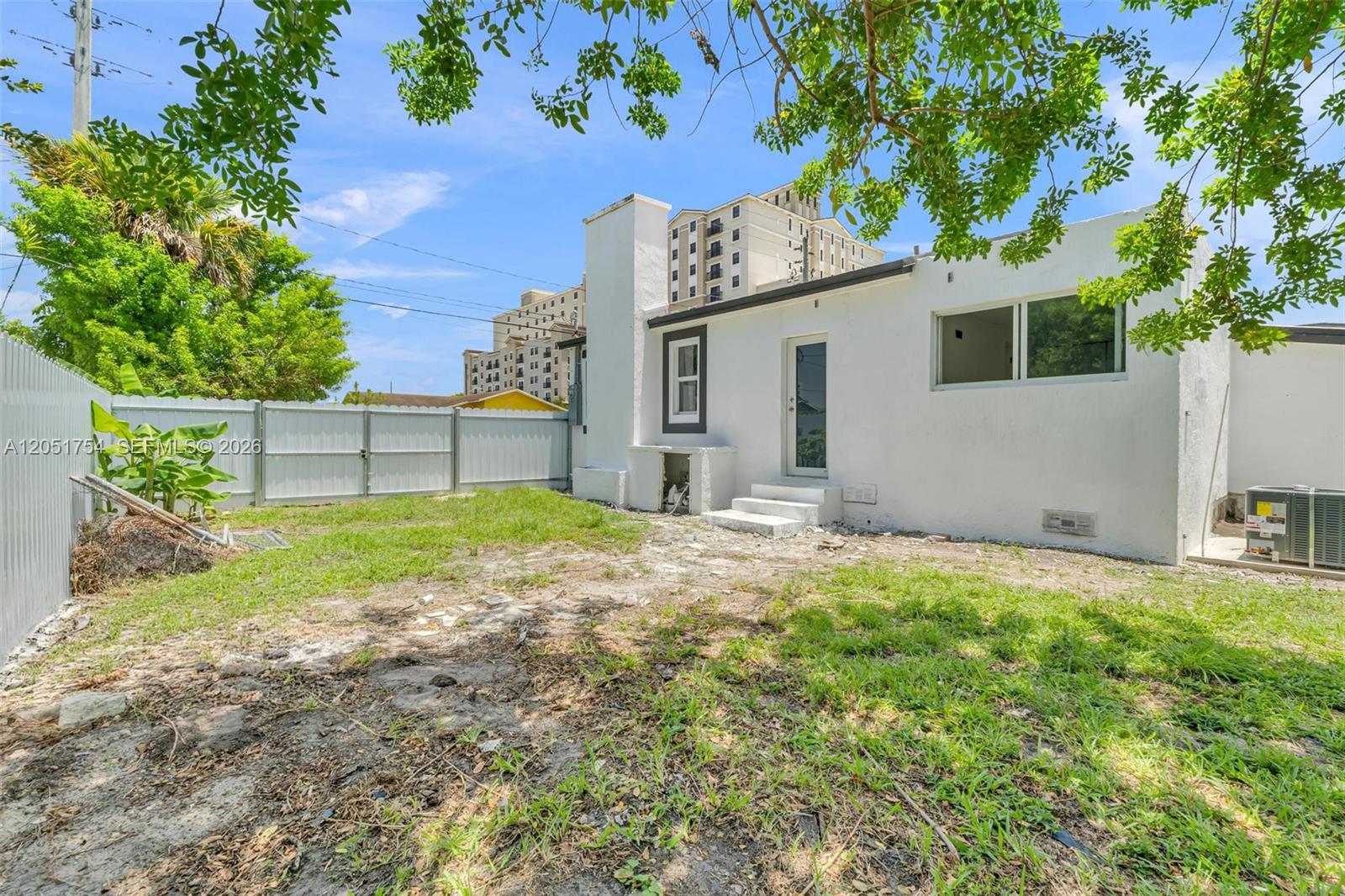 5364 NW 29th Avenue