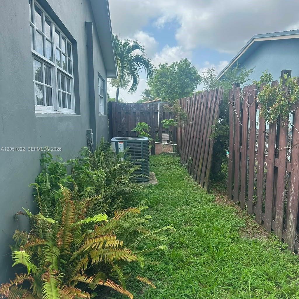 930 NW 180th Terrace