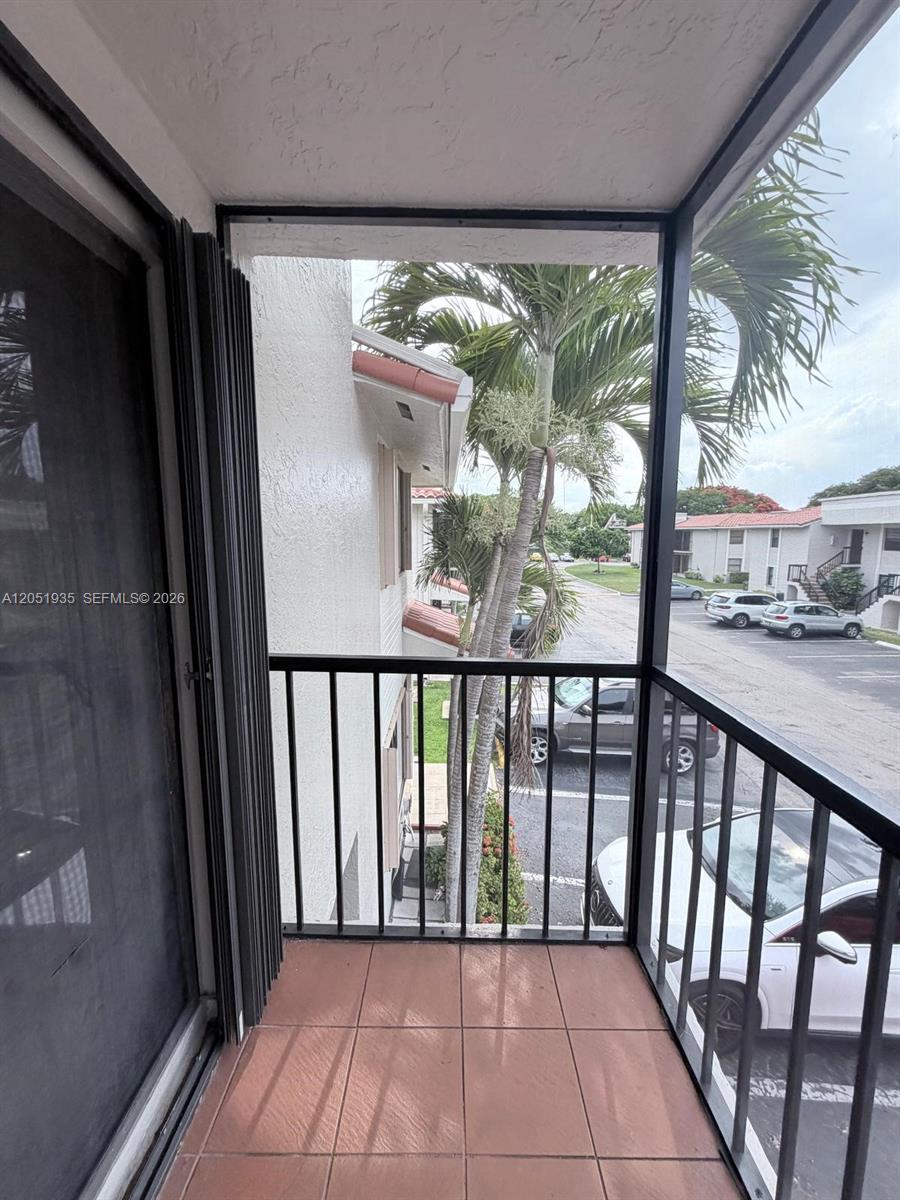 9850 Hammocks Boulevard