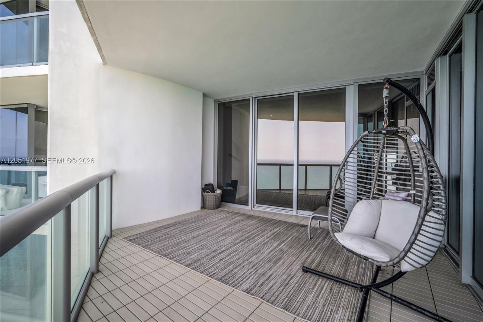 17121 Collins Avenue