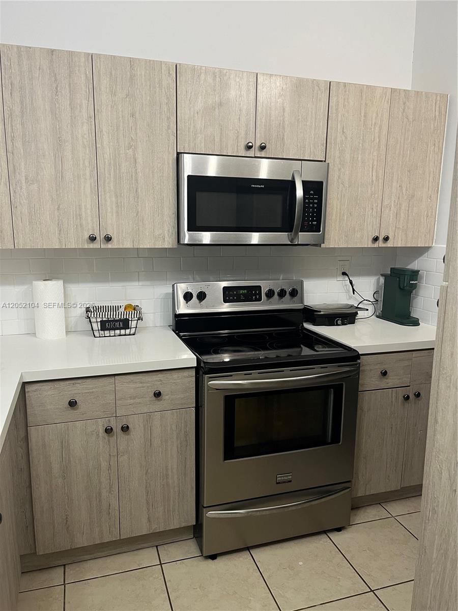 14824 SW 124th Court gallery image #18