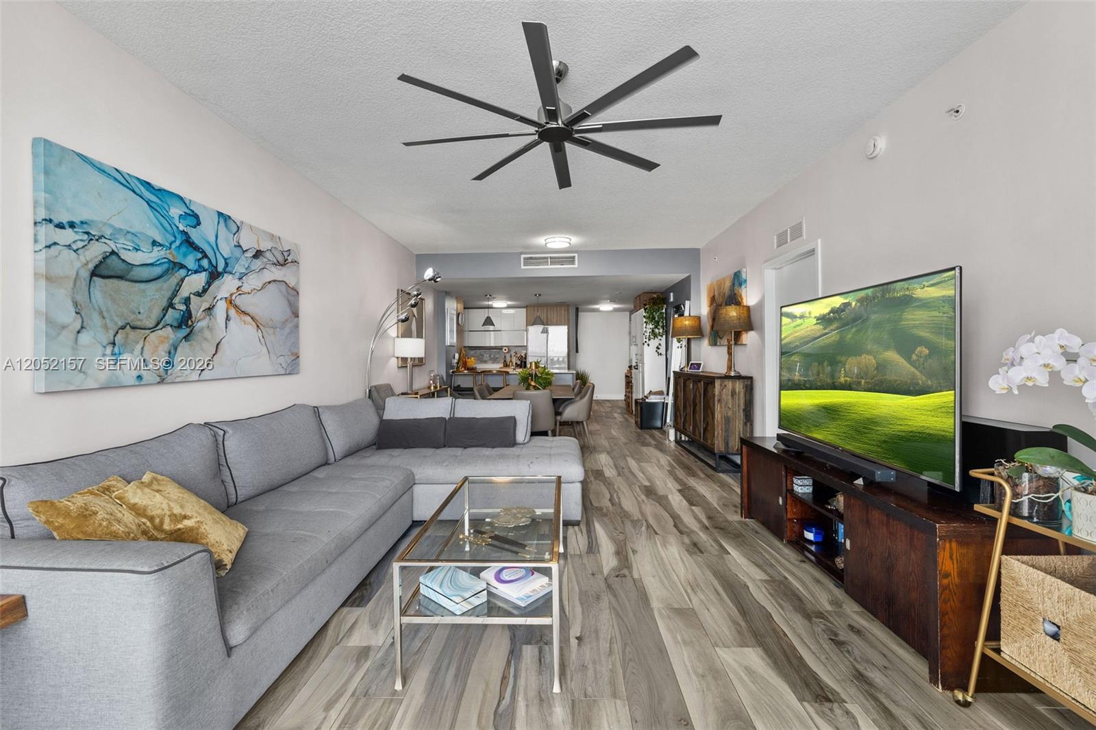 600 NE 27th Street