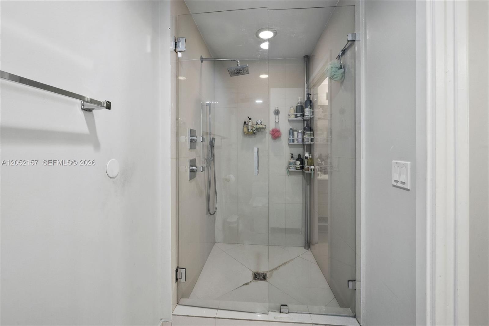 600 NE 27th Street