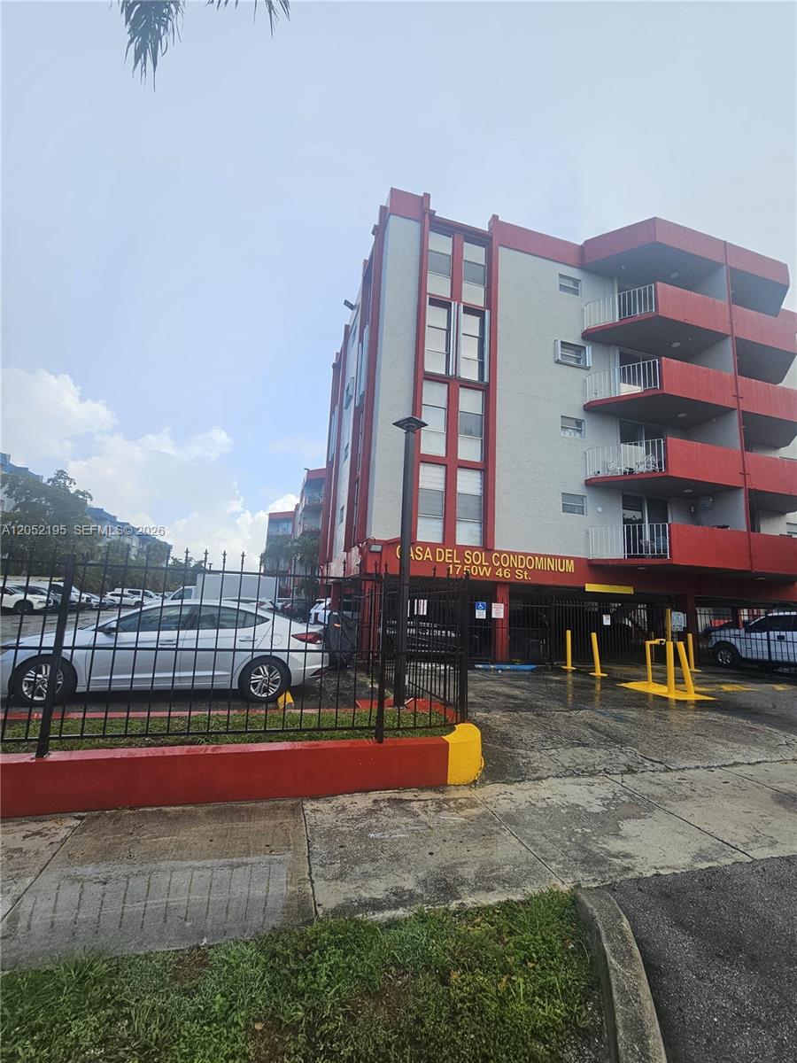 1750 W 46th Street