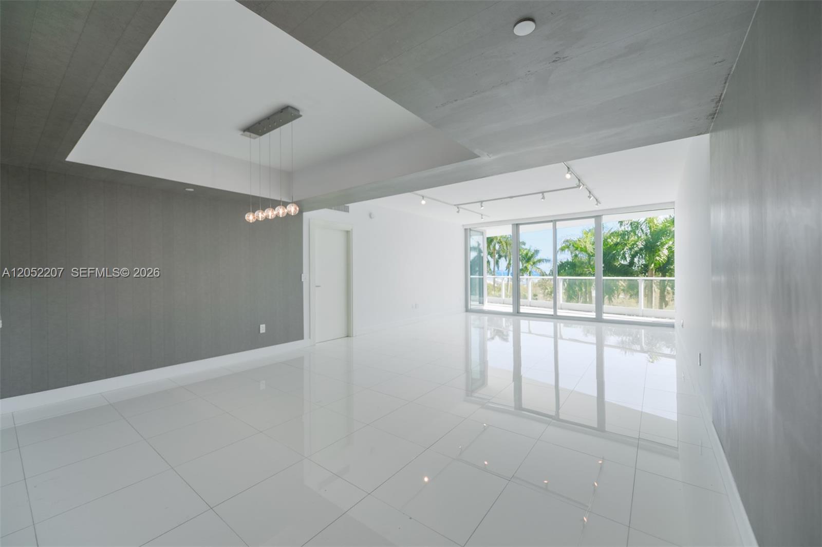 2627 S Bayshore Drive