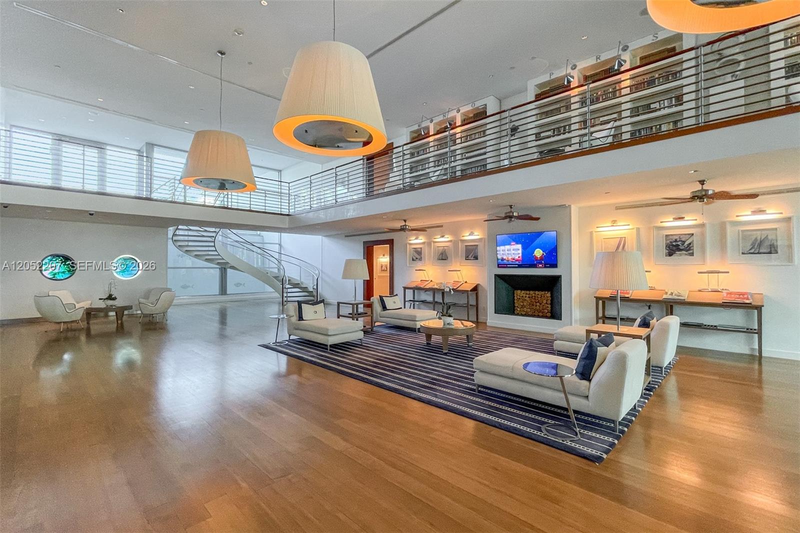2627 S Bayshore Drive