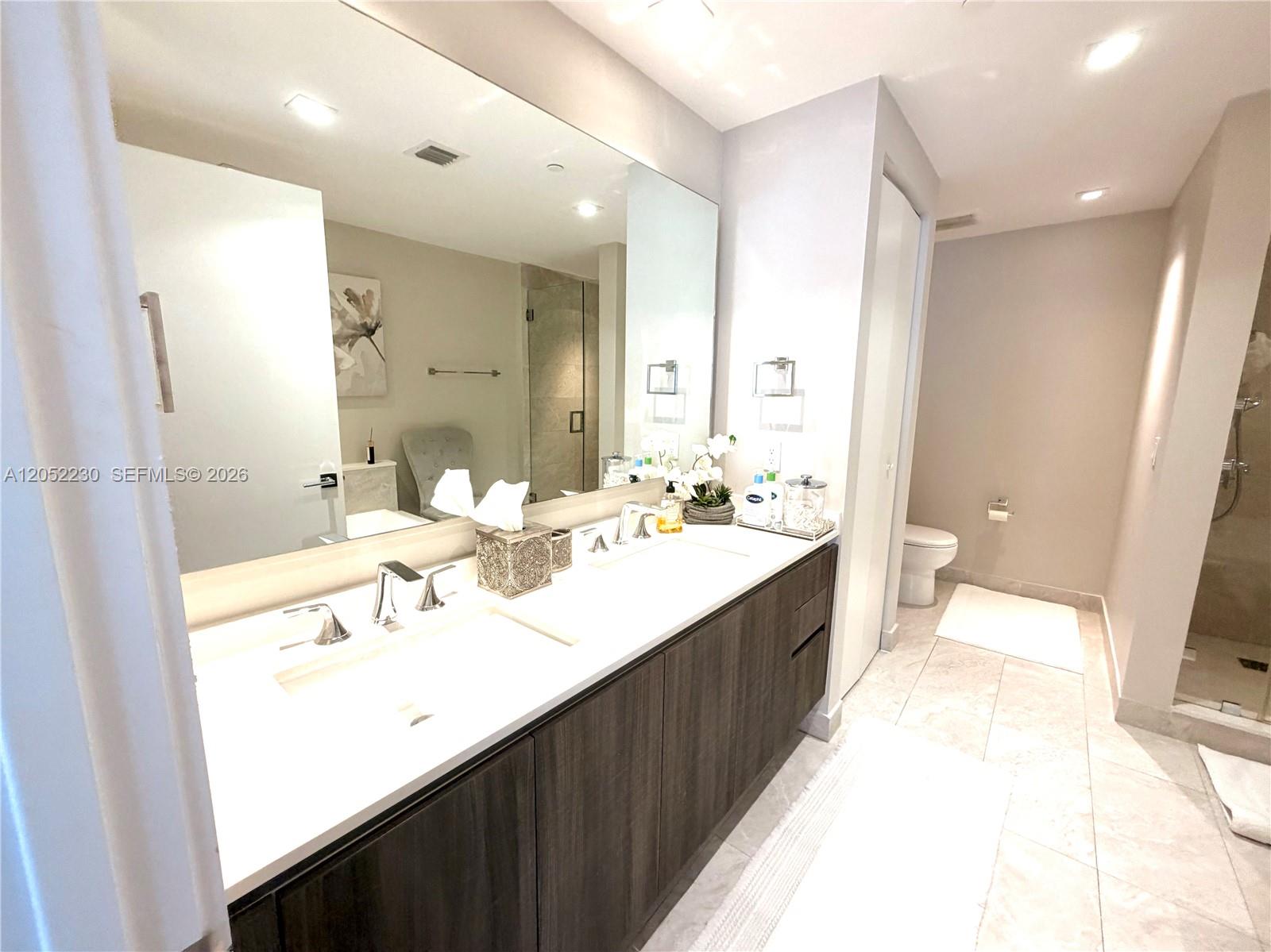 488 NE 18th Street
