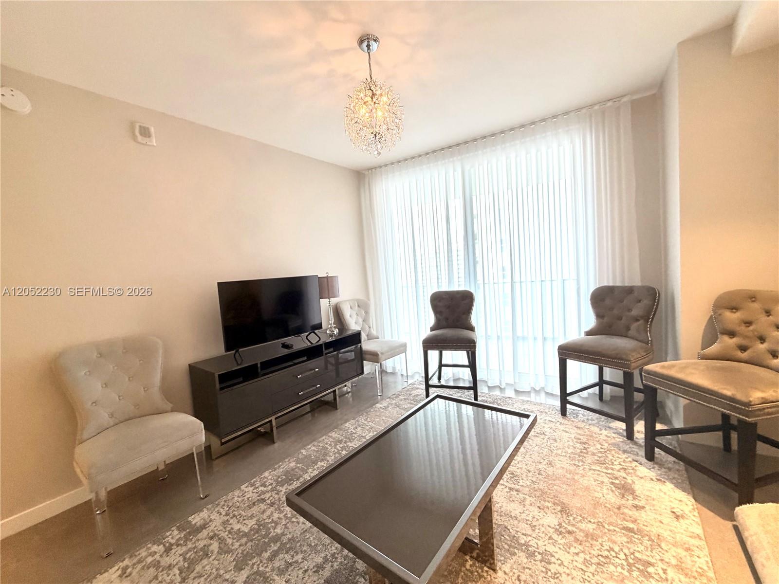 488 NE 18th Street