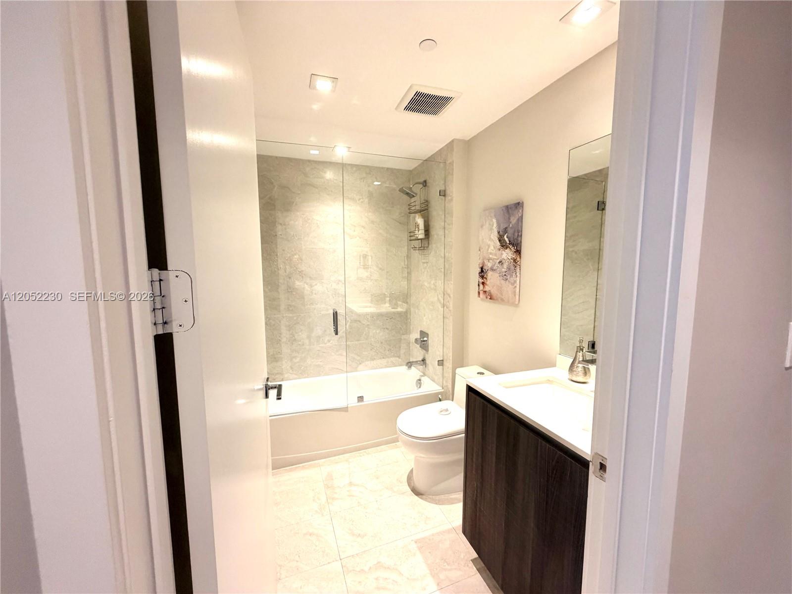 488 NE 18th Street
