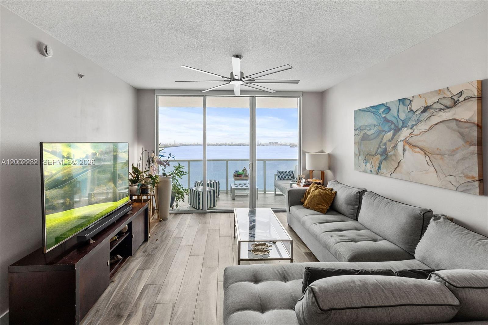 600 NE 27th Street
