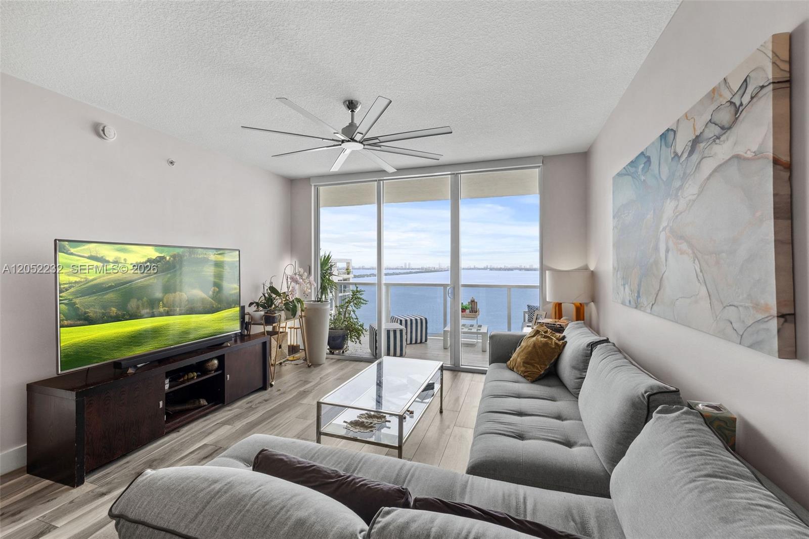 600 NE 27th Street