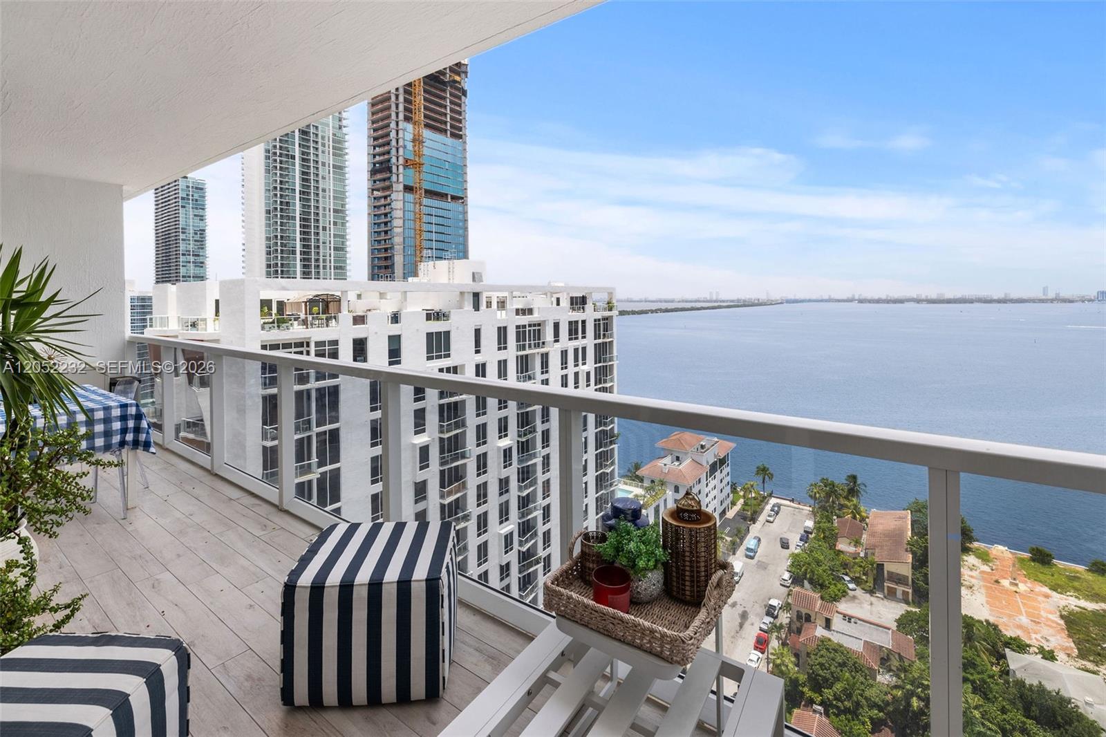 600 NE 27th Street