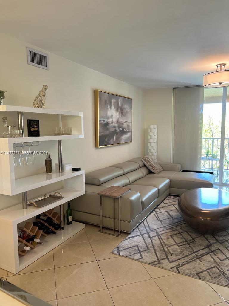 19901 E Country Club Drive