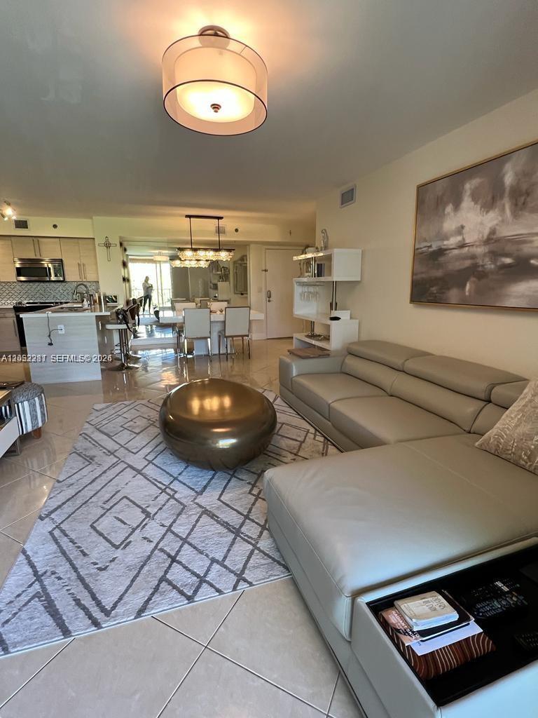 19901 E Country Club Drive