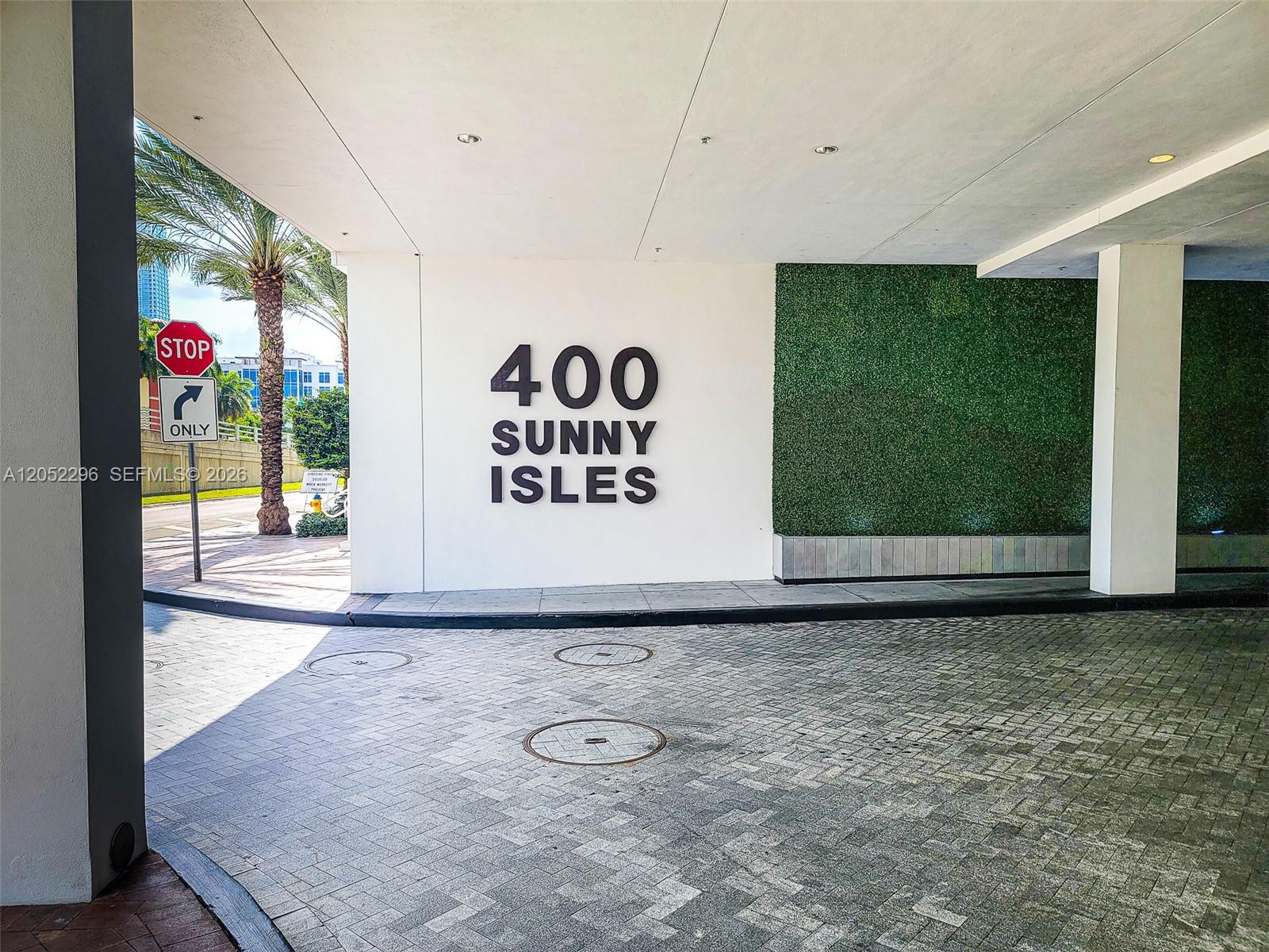 400 Sunny Isles Boulevard