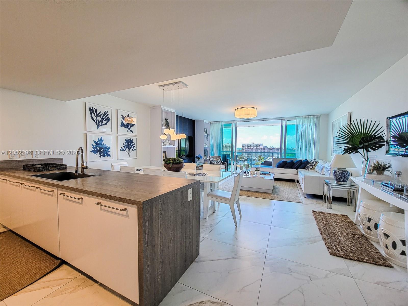 400 Sunny Isles Boulevard