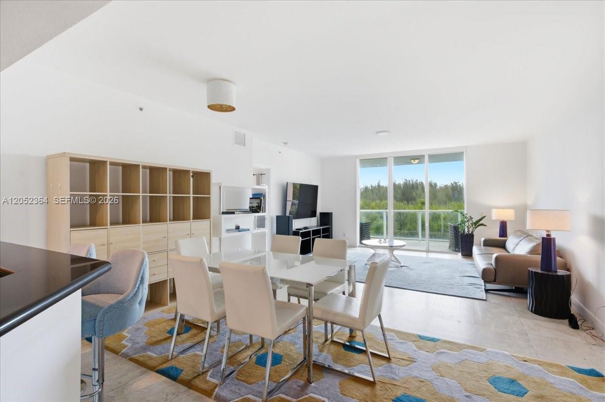 14951 Royal Oaks Lane
