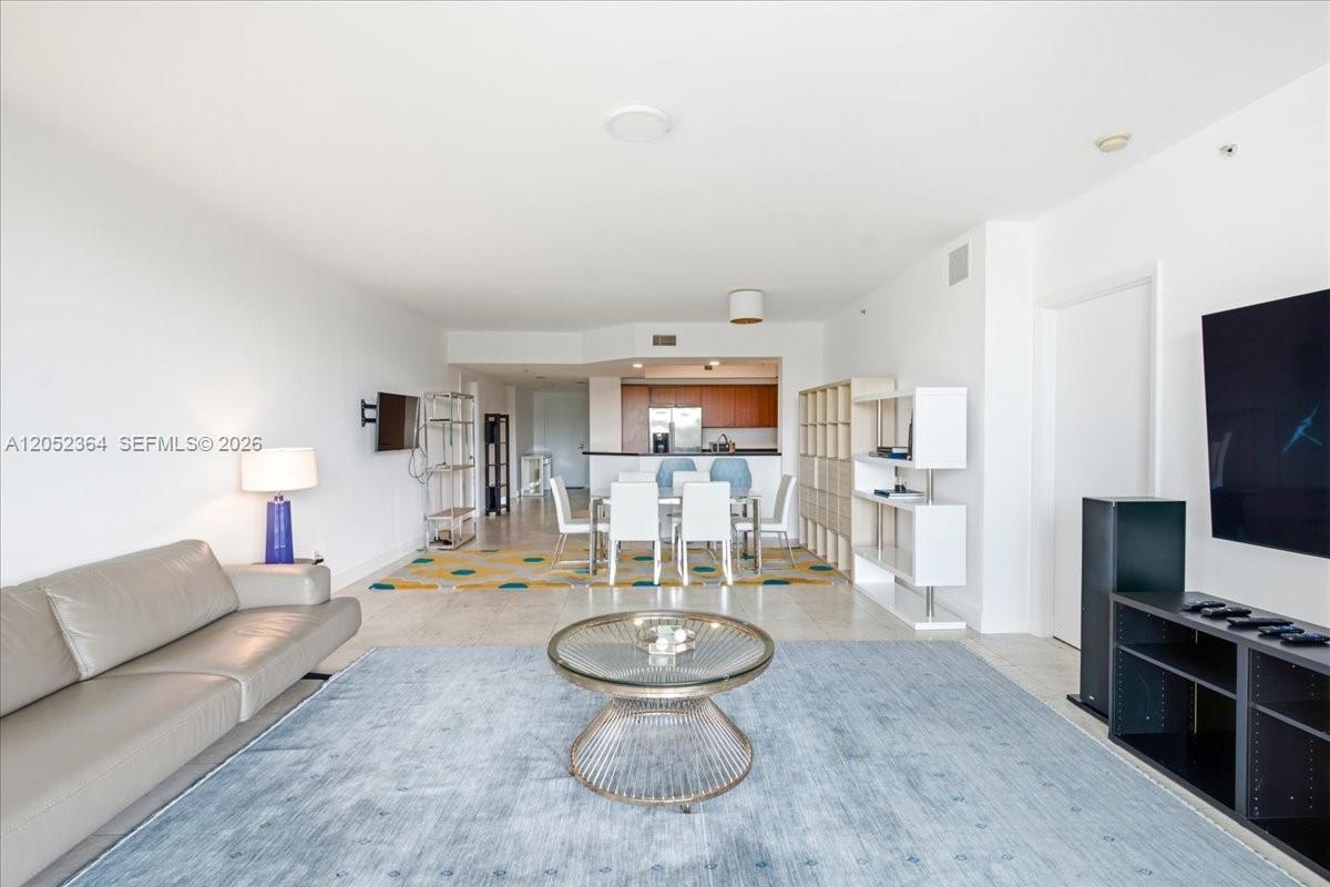 14951 Royal Oaks Lane
