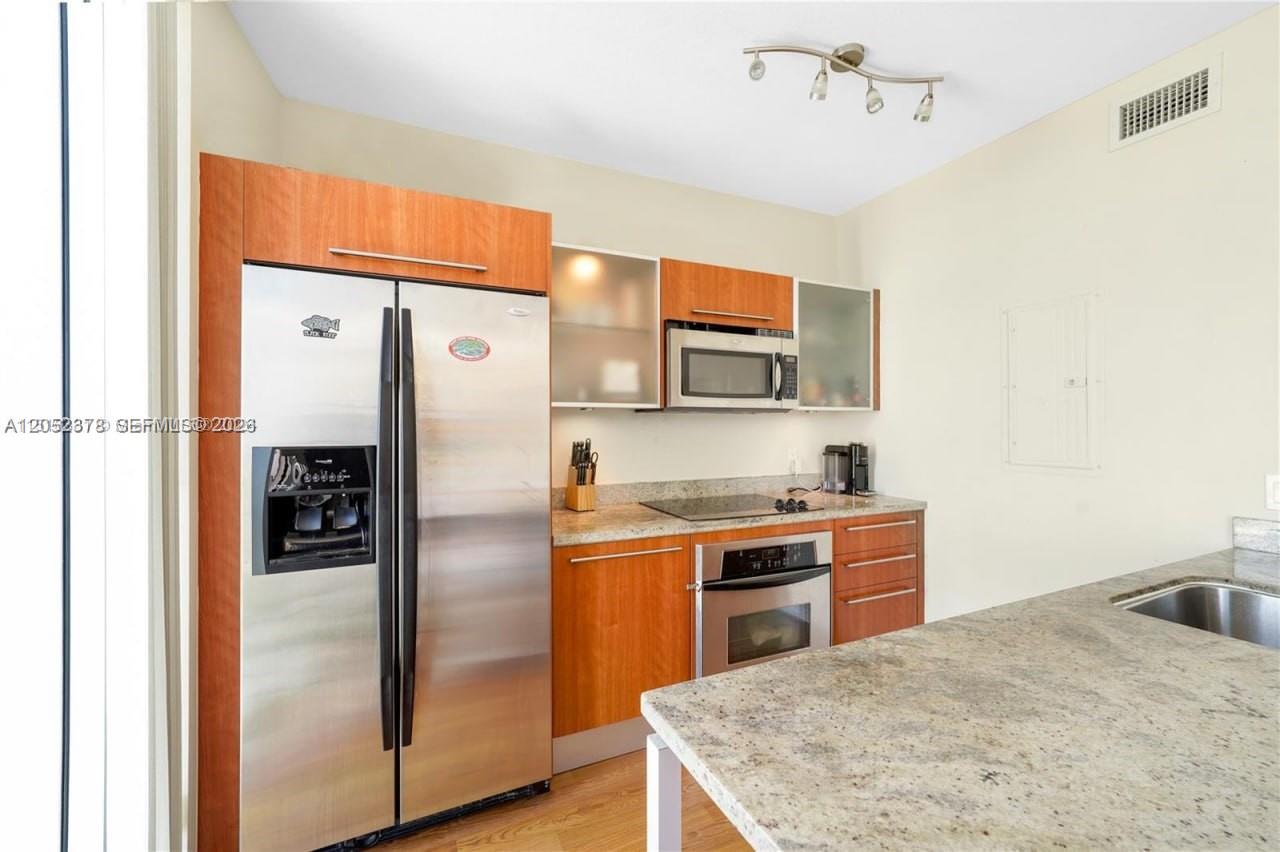 185 SW 7th Street