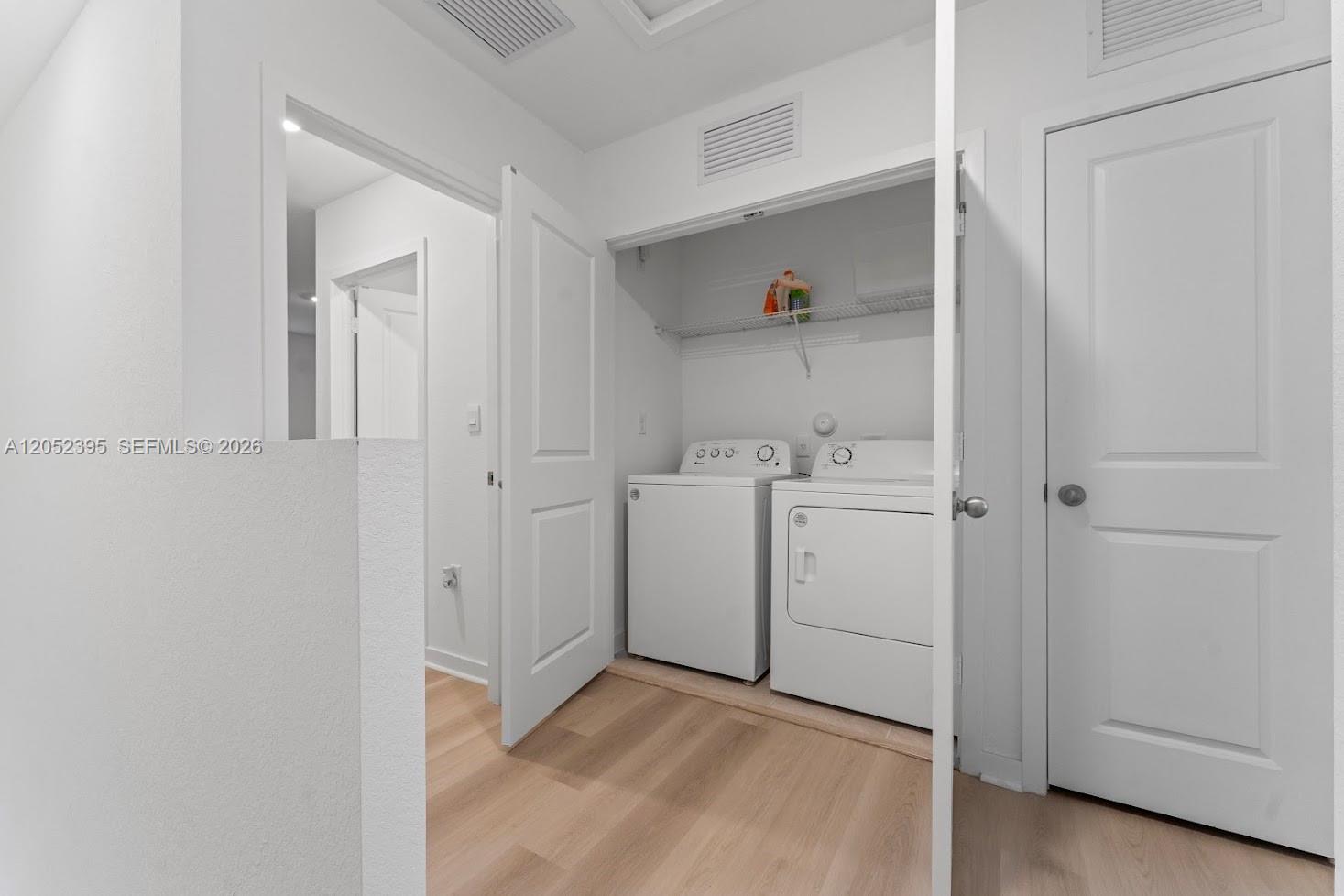 336 NW 8th Court gallery image #19